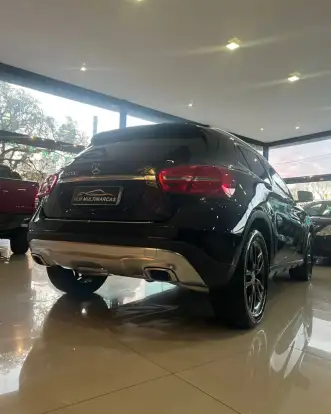 MERCEDES-BENZ-GLA 200-2015
