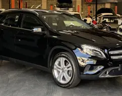 MERCEDES-BENZ GLA 200 1.6 CGI ENDURO 16V TURBO FLEX 4P AUTOMÁTICO MERCEDES-BENZ GLA 200 1.6 CGI ENDURO 16V TURBO FLEX 4P AUTOMÁTICO