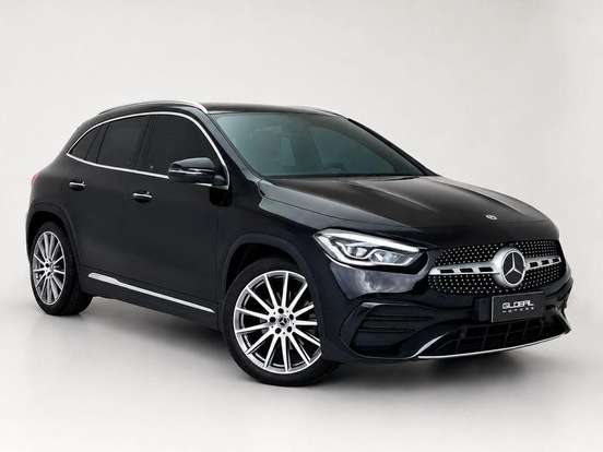 MERCEDES-BENZ-GLA 200-2022