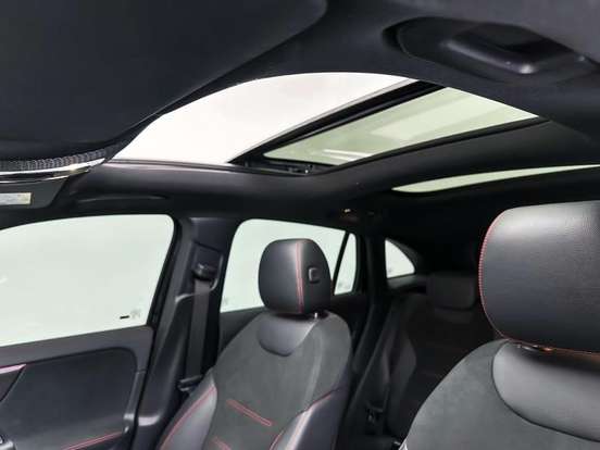 MERCEDES-BENZ-GLA 200-1.3 GCI GASOLINA AMG LINE 7G-DCT MERCEDES-BENZ-GLA 200-2022