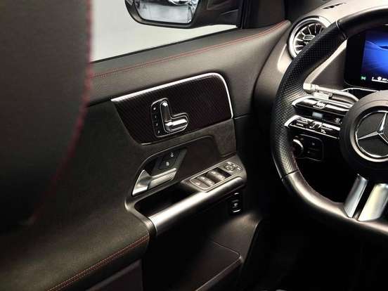 MERCEDES-BENZ-GLA 200-1.3 MHEV AMG LINE 7G-DCT MERCEDES-BENZ-GLA 200-2024