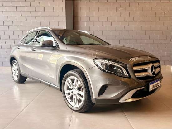 MERCEDES-BENZ-GLA 200-1.6 CGI ADVANCE 16V TURBO FLEX 4P AUTOMÁTICO MERCEDES-BENZ-GLA 200-2015