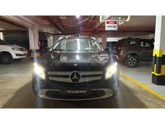 MERCEDES-BENZ-GLA 200-1.6 CGI ADVANCE 16V TURBO FLEX 4P AUTOMÁTICO MERCEDES-BENZ-GLA 200-2017