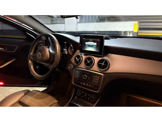 MERCEDES-BENZ-GLA 200-1.6 CGI ADVANCE 16V TURBO FLEX 4P AUTOMÁTICO MERCEDES-BENZ-GLA 200-2017