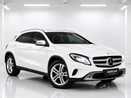 MERCEDES-BENZ-GLA 200-1.6 CGI ENDURO 16V TURBO FLEX 4P AUTOMÁTICO MERCEDES-BENZ-GLA 200-2016