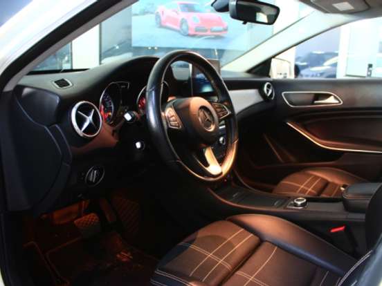 MERCEDES-BENZ-GLA 200-1.6 CGI ENDURO 16V TURBO FLEX 4P AUTOMÁTICO MERCEDES-BENZ-GLA 200-2016