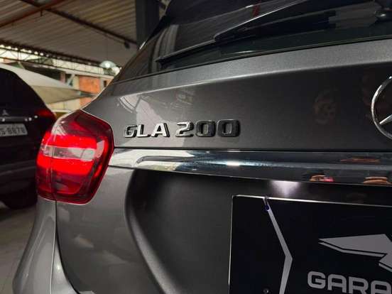 MERCEDES-BENZ-GLA 200-1.6 CGI FLEX ADVANCE 7G-DCT MERCEDES-BENZ-GLA 200-2018