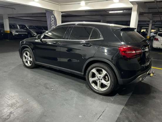 MERCEDES-BENZ-GLA 200-1.6 CGI FLEX ADVANCE 7G-DCT MERCEDES-BENZ-GLA 200-2019