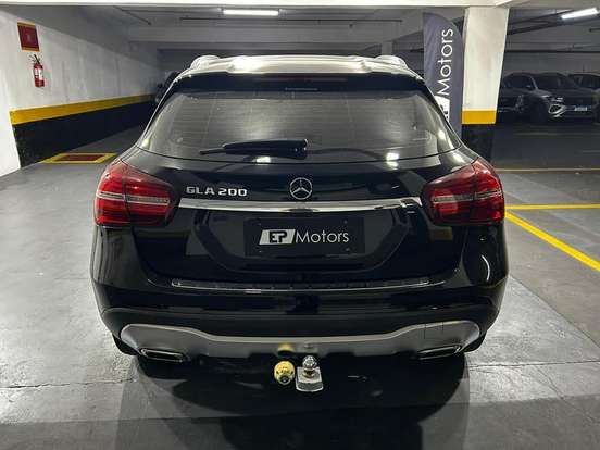 MERCEDES-BENZ-GLA 200-1.6 CGI FLEX ADVANCE 7G-DCT MERCEDES-BENZ-GLA 200-2019
