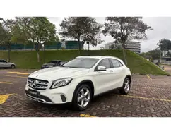 MERCEDES-BENZ GLA 200 1.6 CGI FLEX ADVANCE 7G-DCT MERCEDES-BENZ GLA 200 1.6 CGI FLEX ADVANCE 7G-DCT