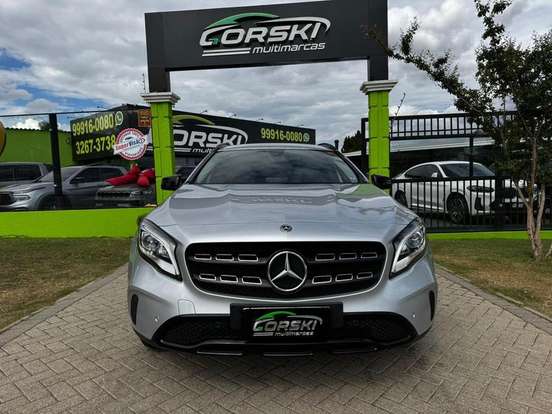 MERCEDES-BENZ-GLA 200-2018