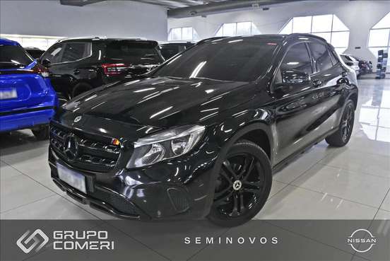 MERCEDES-BENZ-GLA 200-2018