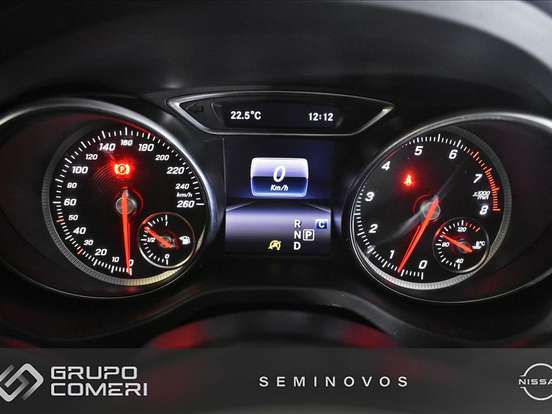 MERCEDES-BENZ-GLA 200-1.6 CGI FLEX STYLE 7G-DCT MERCEDES-BENZ-GLA 200-2018