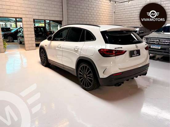MERCEDES-BENZ-GLA 35 AMG-2022