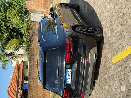 MERCEDES-BENZ-GLB 200-2020