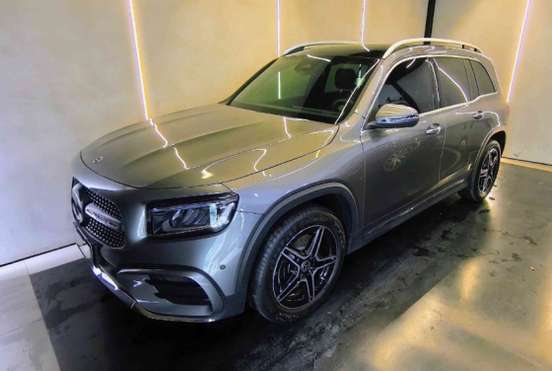 MERCEDES-BENZ-GLB 220-2.0 MHEV AMG LINE 4MATIC 8G-DCT MERCEDES-BENZ-GLB 220-2025