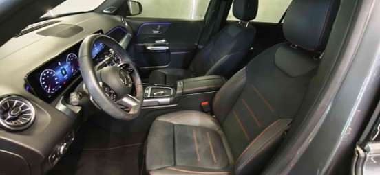 MERCEDES-BENZ-GLB 220-2.0 MHEV AMG LINE 4MATIC 8G-DCT MERCEDES-BENZ-GLB 220-2025