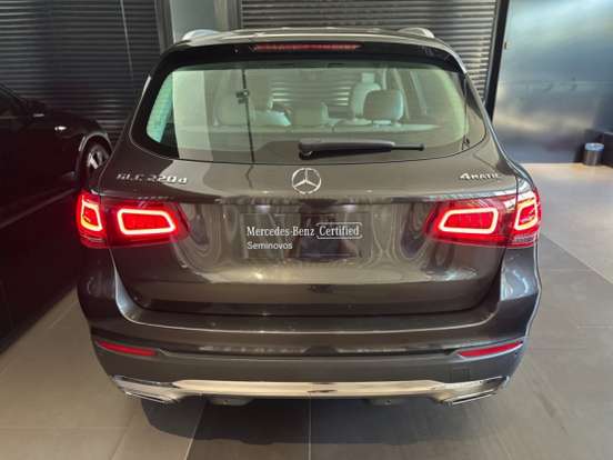 MERCEDES-BENZ-GLC 220d-2021