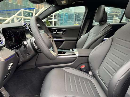 MERCEDES-BENZ-GLC 300-2026