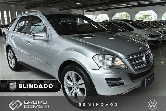 MERCEDES-BENZ ML 500 5.0 V8 24V GASOLINA 4P AUTOMÁTICO
