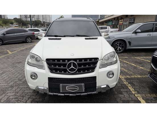 MERCEDES-BENZ-ML 63 AMG-2009