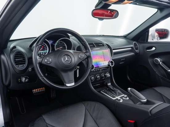 MERCEDES-BENZ-SLK 200-2010