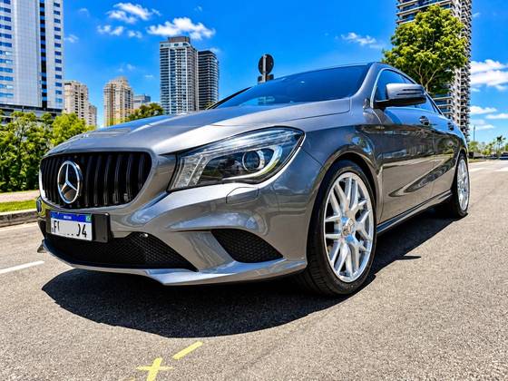 MERCEDES-BENZ CLA 200 1.6 FIRST EDITION TURBO GASOLINA 4P AUTOMATIZADO