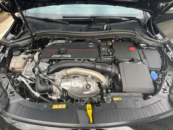 MERCEDES-BENZ-GLA 35 AMG-2.0 CGI GASOLINA 4MATIC SPEEDSHIFT MERCEDES-BENZ-GLA 35 AMG-2022