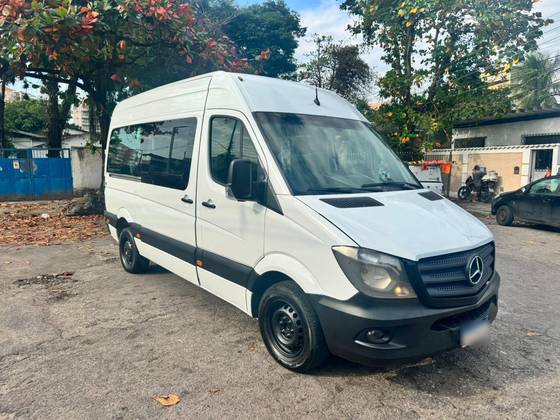 MERCEDES-BENZ SPRINTER 2.2 CDI DIESEL CHASSIS 415 LONGO MANUAL