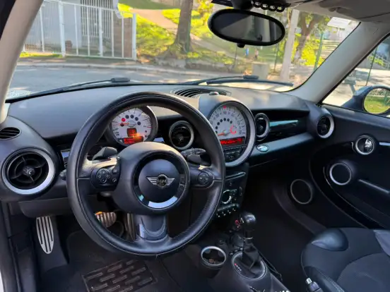 MINI-COOPER-1.6 S 16V TURBO GASOLINA 2P AUTOMÁTICO MINI-COOPER-2012
