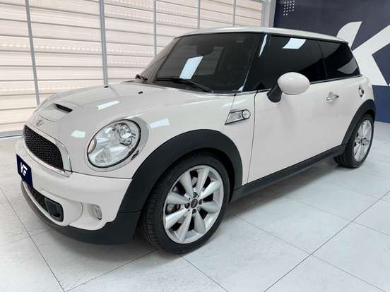 MINI-COOPER-1.6 S 16V TURBO GASOLINA 2P MANUAL MINI-COOPER-2013