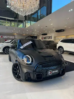 MINI COOPER 2.0 16V TWINPOWER GASOLINA JOHN COOPER WORKS 2P STEPTRONIC