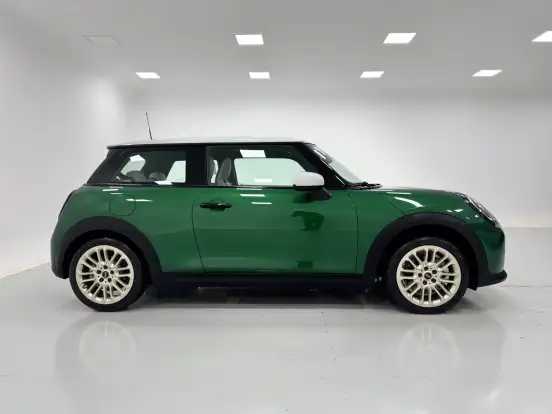 MINI-COOPER-2.0 16V TWINPOWER GASOLINA S TOP 2P STEPTRONIC MINI-COOPER-2025