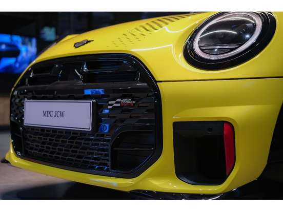 MINI-COOPER-2.0 16V TWINPOWER GASOLINA JOHN COOPER WORKS 2P STEPTRONIC MINI-COOPER-2025