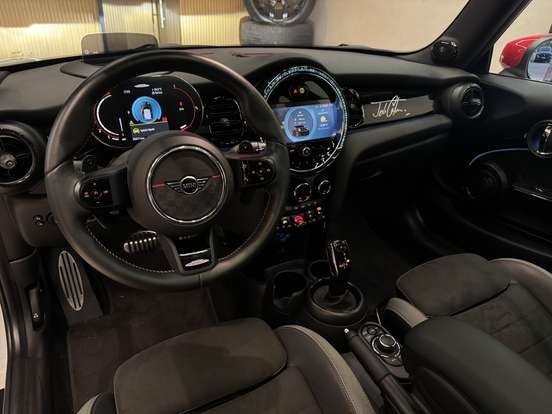 MINI-COOPER-2.0 16V TWINPOWER GASOLINA JOHN COOPER WORKS 2P STEPTRONIC MINI-COOPER-2023