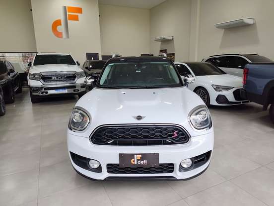 MINI-COUNTRYMAN-2018