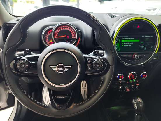 MINI-COUNTRYMAN-2018