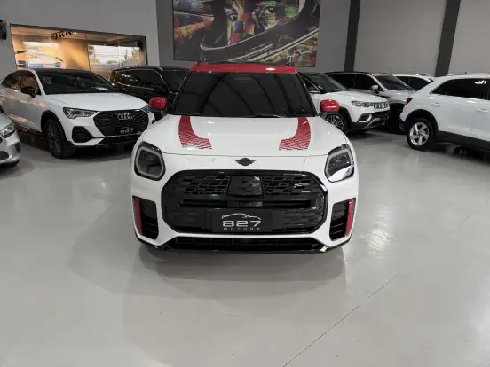 MINI-COUNTRYMAN-2025