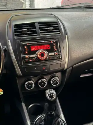 MITSUBISHI-ASX-2012