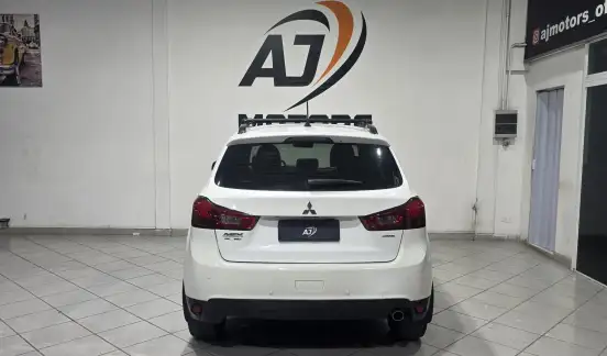 MITSUBISHI-ASX-2014
