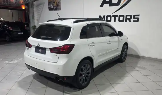 MITSUBISHI-ASX-2014