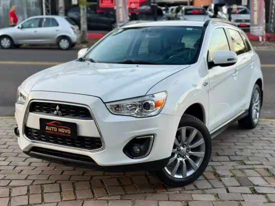 MITSUBISHI-ASX-2014