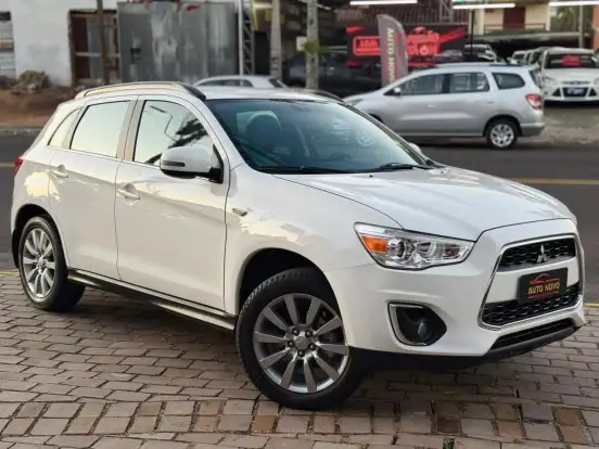 MITSUBISHI-ASX-2014