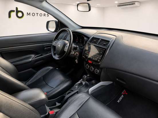 MITSUBISHI-ASX-2017