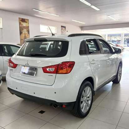 MITSUBISHI-ASX-2014