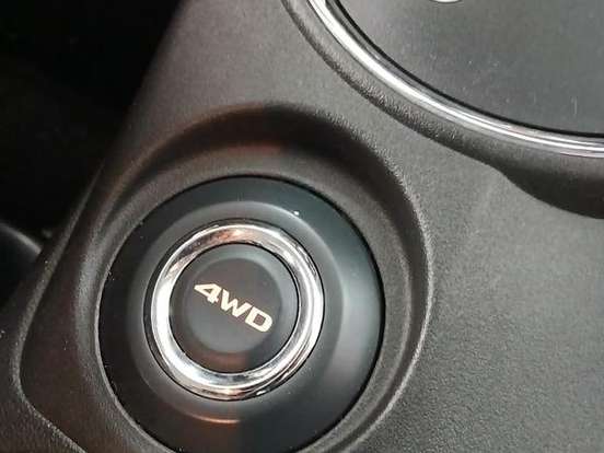 MITSUBISHI-ASX-2.0 4X4 AWD 16V GASOLINA 4P AUTOMÁTICO MITSUBISHI-ASX-2014
