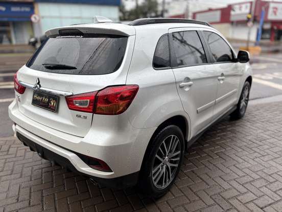 MITSUBISHI-ASX-2020