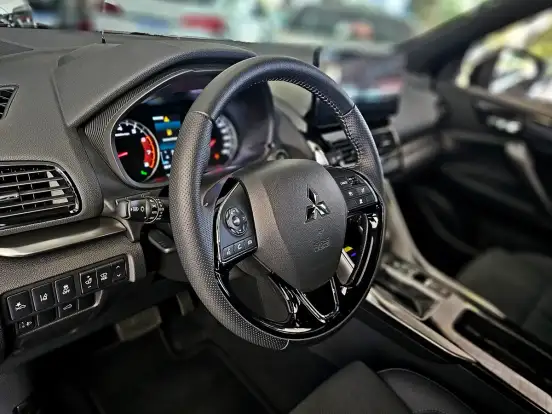 MITSUBISHI-ECLIPSE CROSS-2025