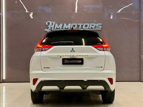 MITSUBISHI-ECLIPSE CROSS-2024