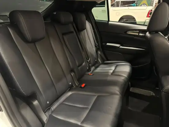 MITSUBISHI-ECLIPSE CROSS-2024